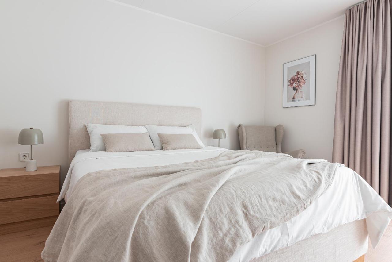 Modern City Center Apartment Tallinn Eksteriør bilde
